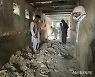 아프간 사원서 자살 폭탄 테러, 120명 사상