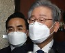 이재명 "尹, 제대로 된 선생한테 배워야지.. 王자 쓰고 국정 배우면 나라 큰일 나"