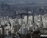"주춤주춤 서울 아파트값? 일시적인 현상"..상승 기제 '여전'