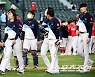 [포토] SSG 상대 10점차 대패하는 롯데