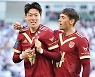 '환상 감아차기로 4호골' 황의조, 보르도 140주년 경기서 깊은 인상