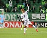 '운명의 동해안 더비' 울산, 포항 넘고 ACL 2연패 가능할까