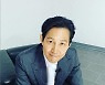 이정재 "오중석 작가님에게 셀카 배우기"..팬들 반응은 "더 배워야"
