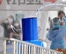 [더오래]이젠 재택치료자까지..위드코로나로 전운 도는 응급실