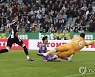 손흥민, '케인 도움' 시즌 4호골..토트넘, 뉴캐슬에 3-2 역전승