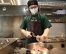 Korean youth turn to franchising to beat unemployment, behind half of 2021 openings