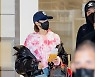 블랙핑크 리사,'먼발치에서도 눈에 띄는 리사' [사진]