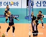 [실업배구 종별선수권] 속공공격하는 장영은.