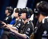 사상 첫 4자 동률.. 젠지, D조 1위로 8강 진출(종합) [롤드컵]