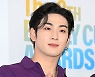 뉴이스트 백호, '어마어마한 비주얼' [사진]