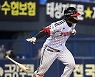 문성주, '추격에 불 붙이는 1타점 적시타' [사진]