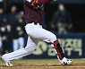 단 한번의 스윙으로 V..키움 김웅빈, 워라밸 만족도 최상의 하루 [잠실 MVP]