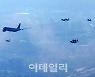 [포토]서울상공 비행하는 KC-330 공중급유기
