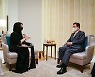 COP28→33 추진으로 선회한 靑 "UAE와 특별 전략적 관계 고려"