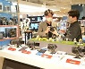 '위드 코로나' 기대감에 유통·항공업계 바빠졌다