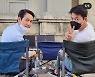 이정재, 정우성과 '투샷'에..팬들 "영화 '헌트' 대박 느낌"