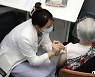 '지난해 80만7000명' 요양보험.. 손해보험사 '블루오션'으로 부상