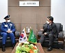 사우디군 총참모장 접견하는 서욱 국방부장관