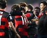 "전 아무것도 한 게 없어요"..겸손했던 포항 김기동 감독