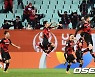 포항 그랜트, '후반 막판 극장 동점골' [사진]