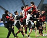 포항, '승부차기 끝에 극적인 ACL 결승 진출' [사진]
