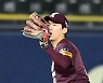 '환상적인 점프 캐치' 김혜성, "덩크슛이요? 안 해 봐서 가능한지 모른다" [잠실 톡톡]