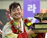 이승욱, 영양 씨름대회서 2년 6개월 만에 한라장사 탈환