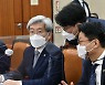 고승범 "DSR규제 조기 시행, 2금융 관리 강화할 것"