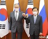 정의용, 26~28일 방러.."외교장관회담서 한반도 문제 의견 교환"