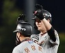'김민우 14승+2회 9점 폭발' 한화, '이의리 부상 교체' KIA와 최종전서 11점 차 대승 [광주 리뷰]