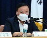'전두환 늪'에 빠진 野..김재원 "그렇게 희망 좌절된 시대 아냐"