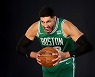 "독재자 시진핑" 외친 NBA 스타 에네스 칸터, 반나절 만에 중국서 '검열'