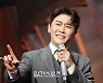 [포토] 영탁, 구수한 축하무대