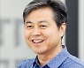 스타벅스 꽉 잡은 리페이퍼 "맥도날드·네슬레도 뚫을 것"
