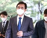 '한동훈 명예훼손' 유시민 첫 공판.."검찰 기소 말 안 된다"