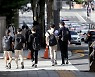 "학교 위드 코로나  수능이후 시행해야" 교원 10명중 6명 의견