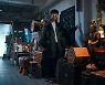 [왓칭 Pick!] '오징어게임' 황동혁 감독의 전작이 궁금하다면?