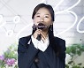 송하예,'열창' [사진]