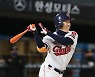 [사직 게임노트]손아섭이 끝냈다! 롯데, 한화 1-0 격파..9회말 극적 홈런