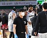 승부처에 돋보인 베테랑, 단 5득점으로 LG 울린 KGC 먼로
