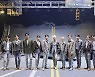 세븐틴, 美 'MTV Fresh Out Live' 홀렸다