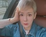 '50세' 이상아 "머리 때문에 모든 게 어색"..파격 은발+숏커트 적응 중인가