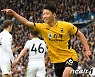 황희찬, 리즈 원정서 시즌 4호골 작렬