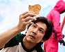 제2의 오징어 게임 제작사는 어디? 콘텐츠株 주가 '들썩'