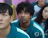미국 MZ세대가 본 '오징어 게임' 열풍 이유.."아메리카 드림 쫓는 팍팍한 삶 공감"