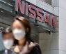 닛산, '배출가스 적법' 거짓 광고 과징금 1.7억.. 포르쉐는 시정 명령