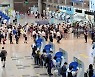 김해공항 해외여행 예약 시작..활기 찾는 지역 관광업계