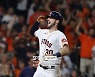 'MLB 외야수 7위 점프' 형은 KIA서 고전.. 동생은 MLB PS 타점왕 도전