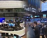 '오미크론' 공포에 세계 금융시장 '휘청'.. 뉴욕증시, 올해최악