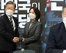 軍출신 30대 워킹맘 '1호 영입'..이재명 선대위 얼굴로